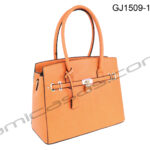 Borsa in finta pelle