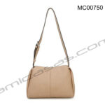 Borsa in finta pelle