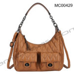 Borsa in finta pelle